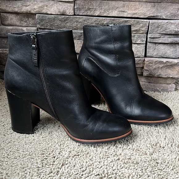 Franco Sarto Black Ankle Boots Booties 8.5 - Picture 5 of 15